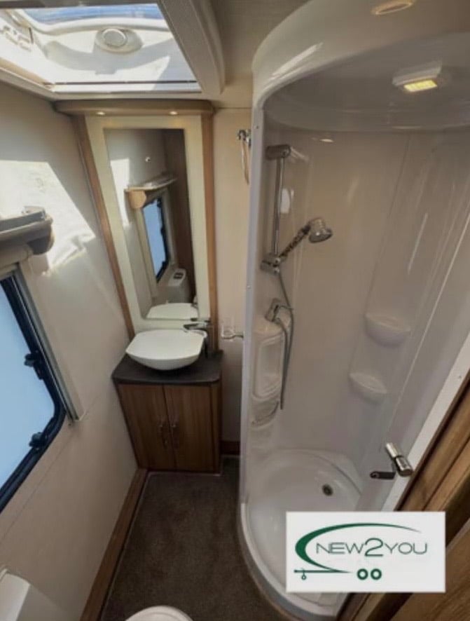 2017 luner galaxy caravan 