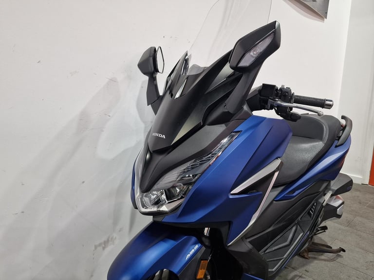 2021 Honda Forza 350, Heated Grips, Electric Screen, UnderSeat Storage, NSS350