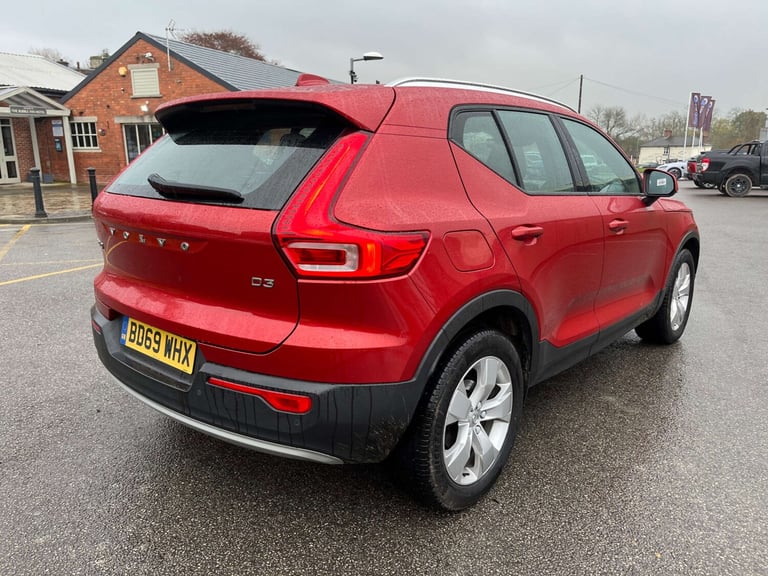 2019 Volvo XC40 2.0 XC40 Momentum D3 5dr SUV Diesel Manual