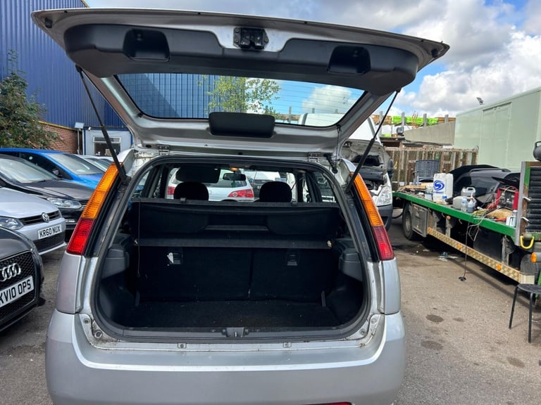 2005 Suzuki Ignis 1.5 VVT GL 5dr HATCHBACK Petrol Automatic