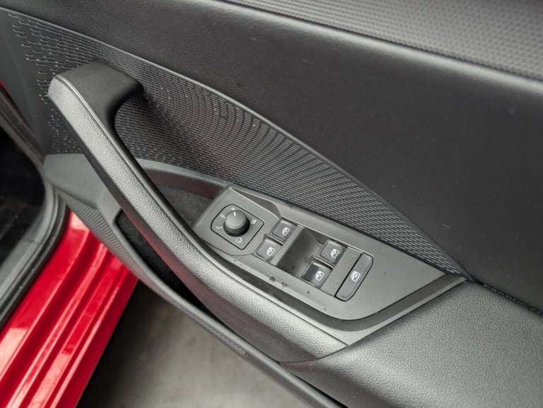 2020 Skoda Octavia 1.5 TSI ACT SE L First Edition Hatchback 5dr Petrol Manual Euro 6 (s/s) (15 HA...