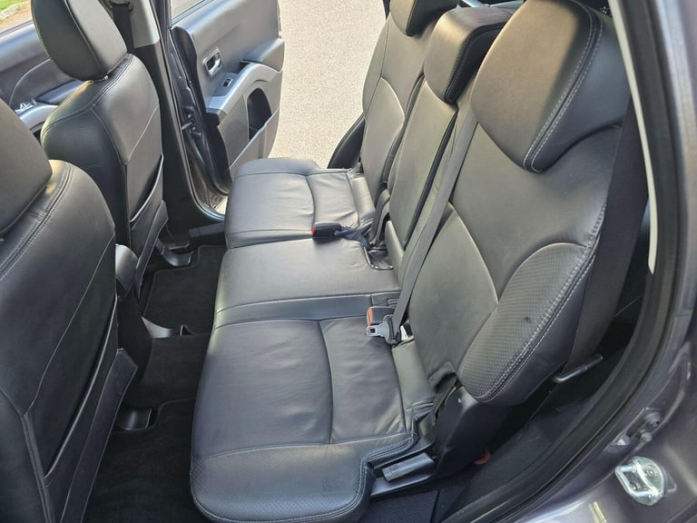 2008 Mitsubishi Outlander 2.4 MIVEC Elegance 5dr Auto ESTATE PETROL Automatic