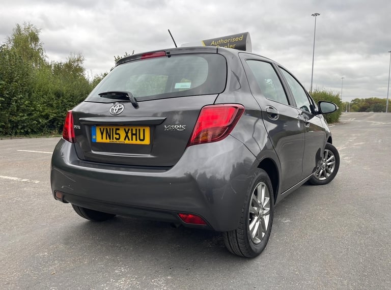 2015 Toyota Yaris 1.33 VVT-i Icon 5dr HATCHBACK Petrol Manual
