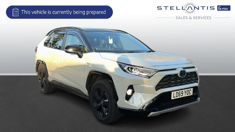 2019 Toyota RAV4 2.5 VVT-h Dynamic SUV 5dr Petrol Hybrid CVT Euro 6 (s/s) (218 ps) SUV Hybrid Aut...