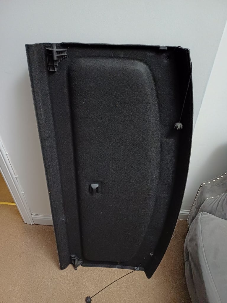 image for Volkswagen golf 2008 Parcel shelf