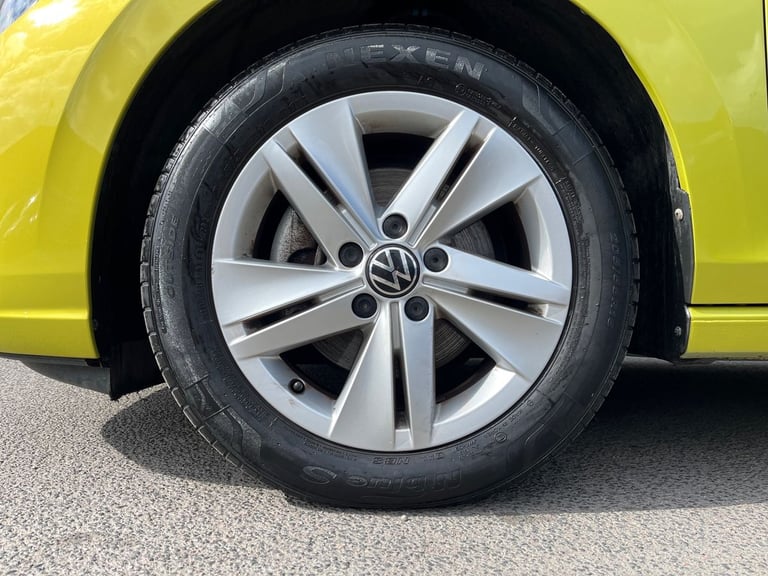  Volkswagen Golf 1.0 Etsi Mhev Life Hatchback 5dr Petrol Hybrid Dsg Euro 6 s/s