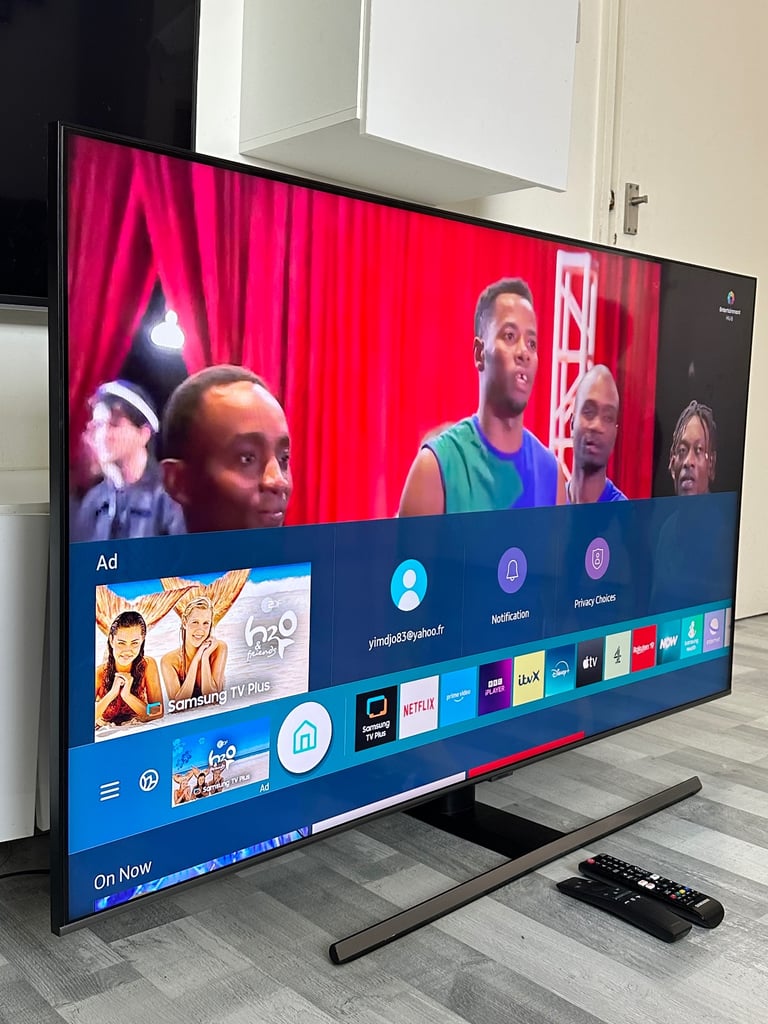 55” 4K Ultra HD HDR SAMSUNG Smart TV (Delivery Available)