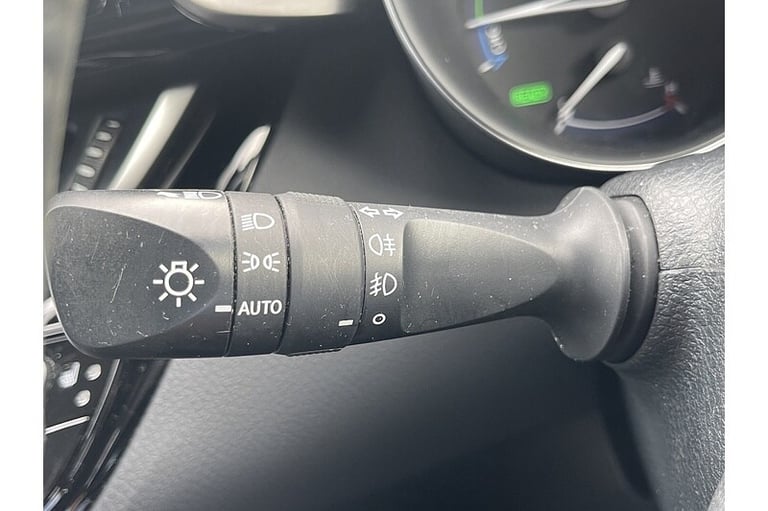 2020 Toyota C-HR VVT-h Excel SUV HYBRID Automatic