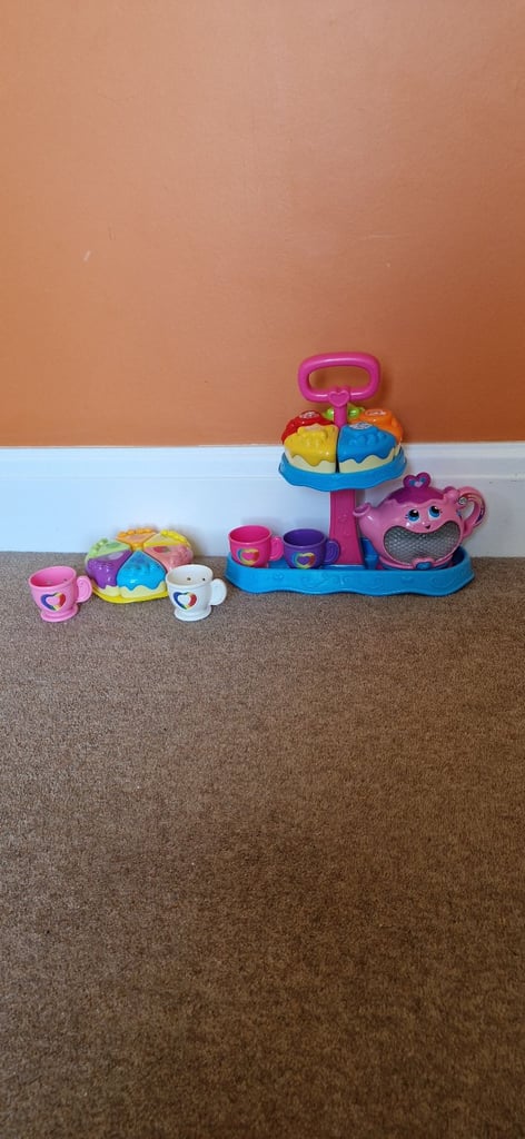 image for  LEAPFROG MUSICAL RAINBOW TEA PARTY PLUS EXTRA CAKES AND CUPS. EXCELLENT.