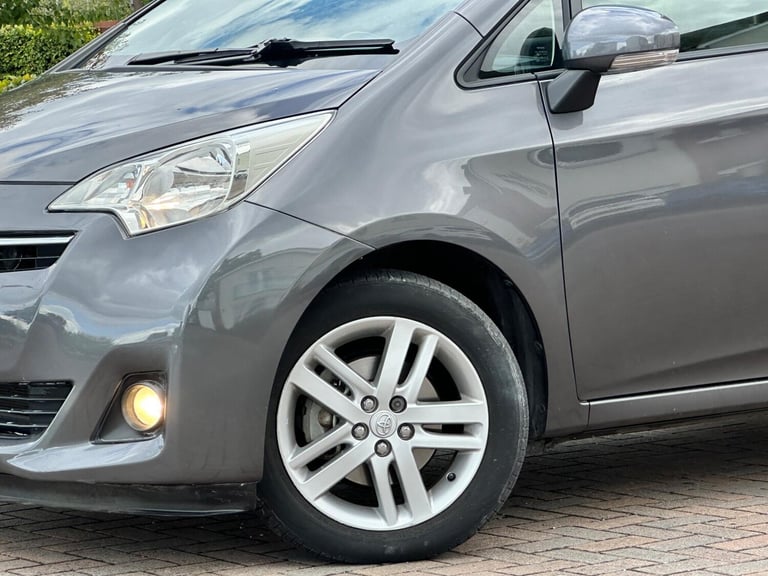 2011 Toyota Verso 1.33 Dual VVT-i T Spirit Euro 5 5dr MPV Petrol Manual