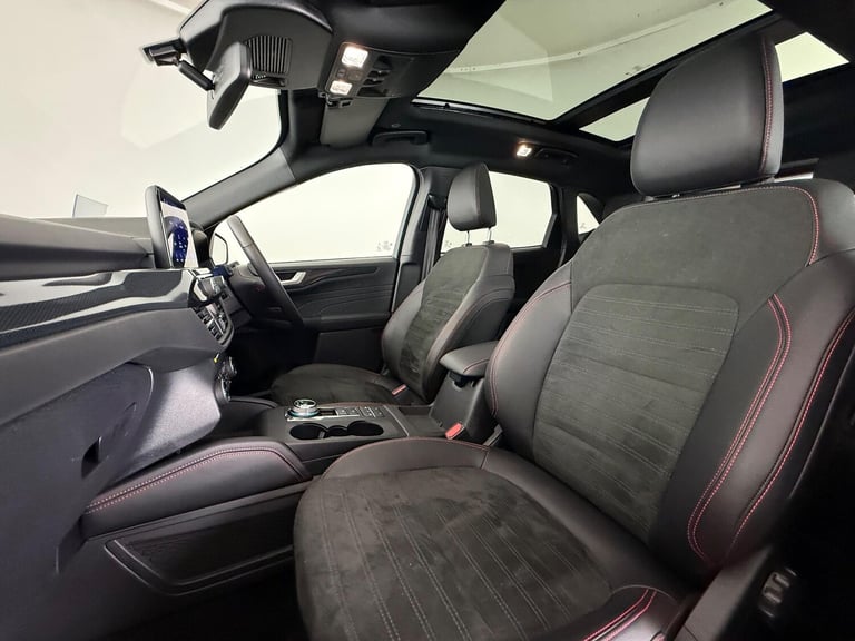 2023 Ford Kuga 2.5 Duratec 14.4kWh ST-Line X Edition CVT Euro 6 (s/s) 5dr HATCHBACK Petrol/Electr...