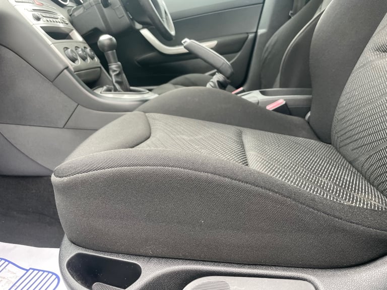 PEUGEOT 308 1.6 HDI S 10 REG BLACK 5 DOOR MOT JULY 27TH 2026 TAX £35 SERVICE HISTORY 60+MPG