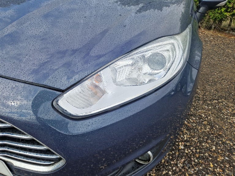 2015 Ford Fiesta 1.0T EcoBoost Zetec Euro 5 (s/s) 5dr Petrol