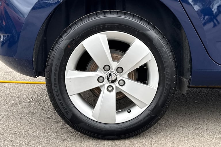 2018 Skoda Fabia 1.0 MPI SE 5dr Hatchback PETROL Manual