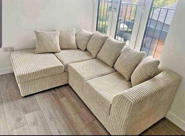 Brand New lovely 4 seater corner sofa available cash on delivery