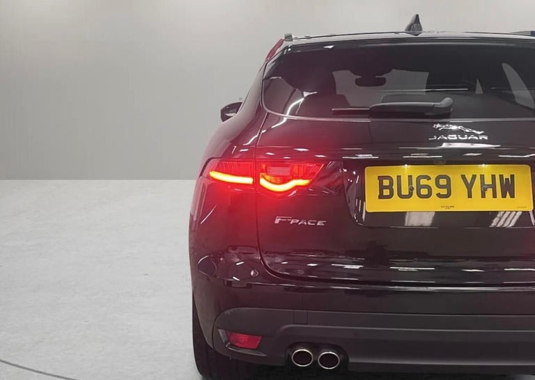 2019 Jaguar F-Pace 2.0 D180 Chequered Flag Auto AWD Euro 6 (s/s) 5dr ESTATE Diesel Automatic