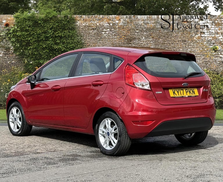 2017 Ford Fiesta 1.0T EcoBoost Zetec Euro 6 (s/s) 5dr HATCHBACK Petrol Manual