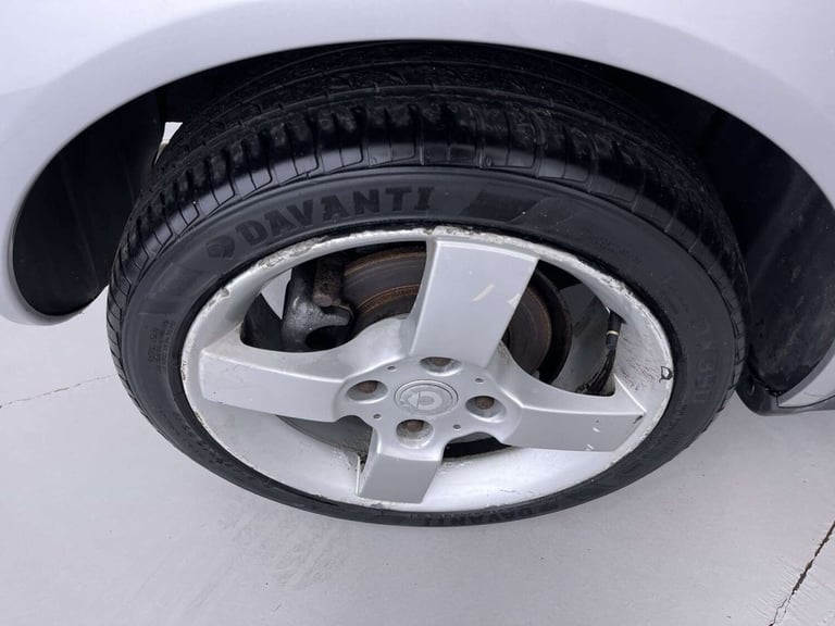 2004 smart forfour 1.5 CDI Passion Hatchback 5dr Diesel Manual (126 g/km, 95 bhp) Hatchback Diese...