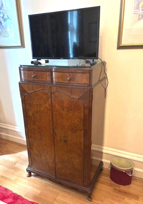 Bedroom Furniture Antique curated