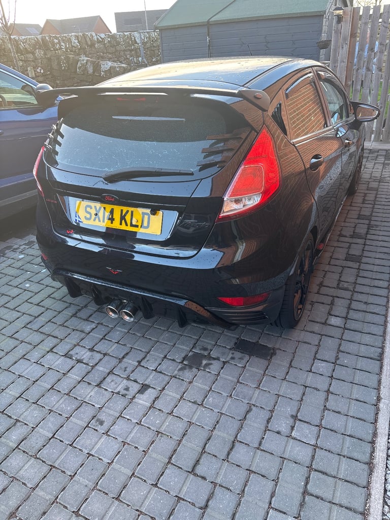 Ford, FIESTA, Hatchback, 2014, Manual, 998 (cc), 5 doors