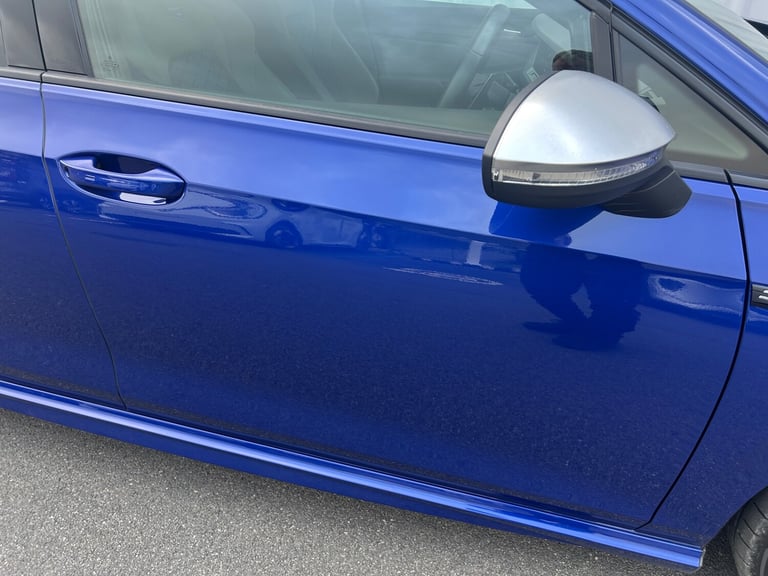 2021 VOLKSWAGEN GOLF MK8 2.0 TSI 320 R 4Motion 5dr DSG