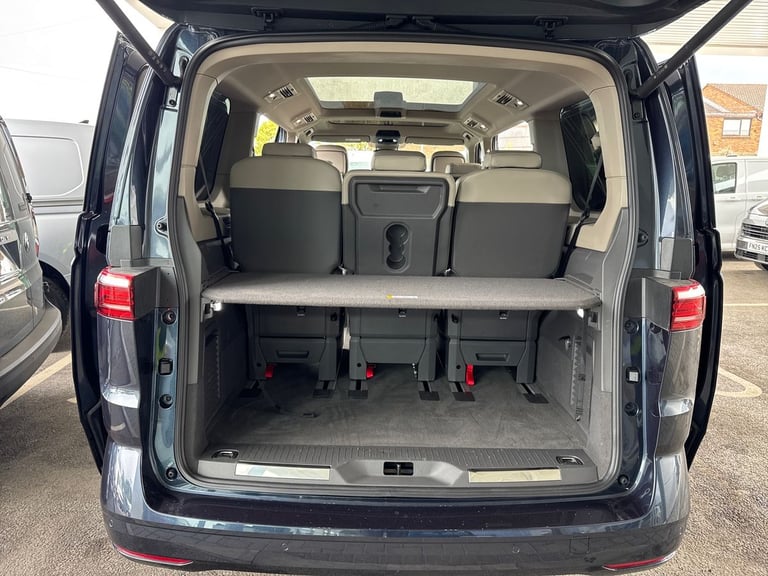  Volkswagen Multivan 2.0 Tdi Style Long MPV 5dr Diesel Dsg Euro 6 s/s 150 Ps