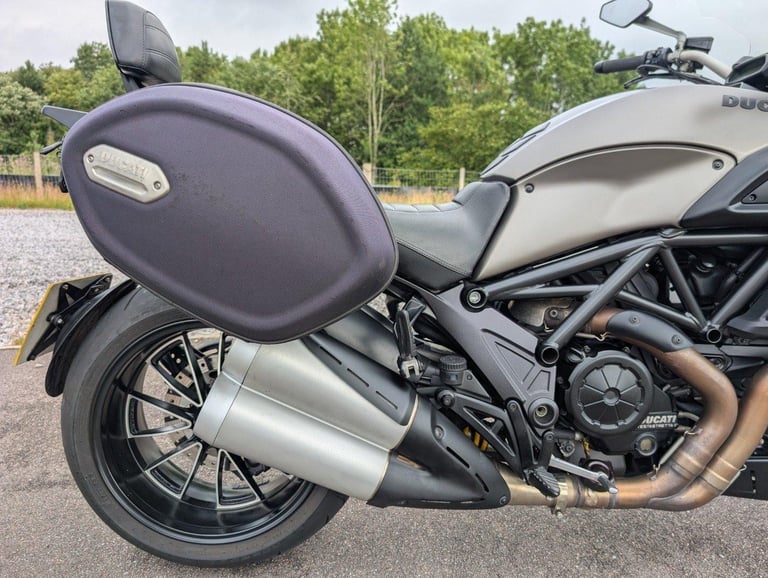2013 DUCATI DIAVEL STRADA