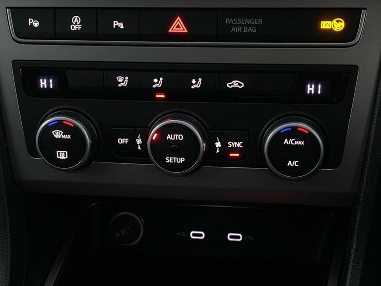 2022 SEAT Ateca 1.5 TSI EVO Xperience 5dr DSG Crossover/SUV PETROL Automatic