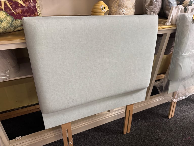 Single headboard