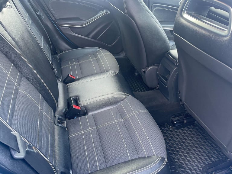 2015 Mercedes-Benz A-Class 2.1 A200d Sport 7G-DCT Euro 6 (s/s) 5dr HATCHBACK Diesel Automatic