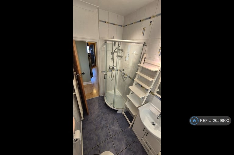 2 bedroom flat in Stevenson Grove, Edinburgh, EH11 (2 bed) (#2659800)