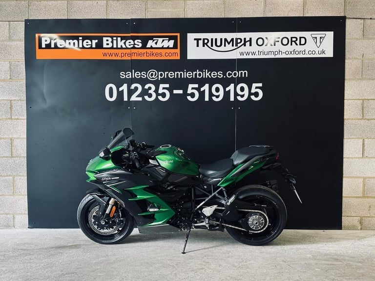 STUNNING ONE OWNER 2023/23 KAWASAKI NINJA H2 SX PERFORMANCE MOTORCYCLE 