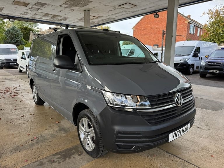 image for 2021 71 VOLKSWAGEN TRANSPORTER 2.0 TDI T28 STARTLINE PANEL VAN 5DR DIESEL MANUAL