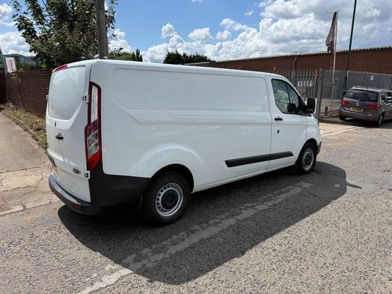 2019 19 FORD TRANSIT CUSTOM 2.0 300 ECOBLUE PANEL VAN 5DR DIESEL MANUAL L2 H1 EU