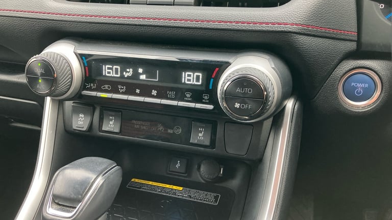 2021 Toyota RAV4 2.5 PHEV Dynamic 5dr CVT Estate Estate Hybrid Automatic