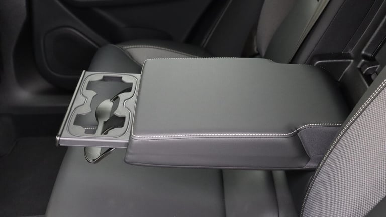  Volvo XC60 B5 (P) AWD Plus Black Edition (Harman Kardon Sound, 360 Camera, BLIS) Petrol/Electric...