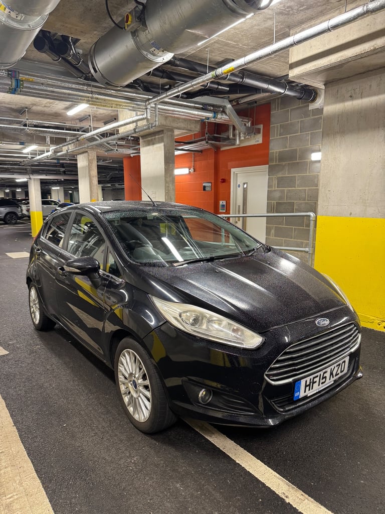 Ford, FIESTA, Hatchback, 2015, Semi-Auto, 1597 (cc), 5 doors