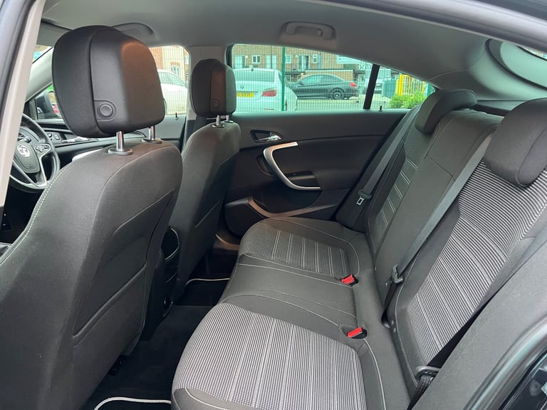 2016 Vauxhall Insignia 1.4i Turbo SRi Hatchback 5dr Petrol Manual Euro 6 (s/s)