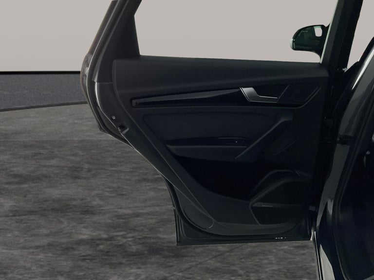 2024 Audi Q5 50 TFSI e Quattro Black Edition 5dr S Tronic ESTATE PETROL/ELECTRIC Automatic