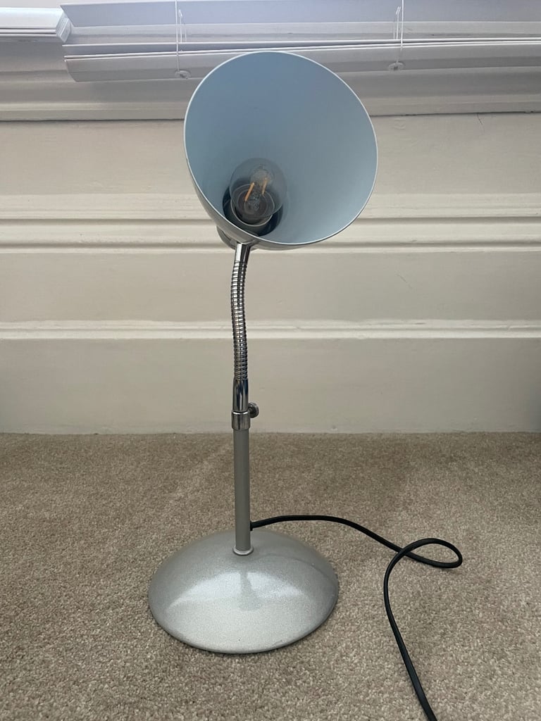 Table lamp - Working order