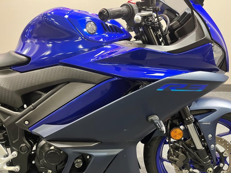 Yamaha YZF R3, 2024