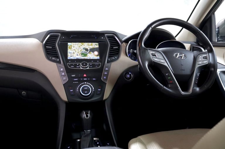 2014 Hyundai Santa Fe 2.2 CRDi Premium SE SUV 5dr Diesel Auto 4WD Euro 5 (7 seat) (194 bhp) ESTAT...