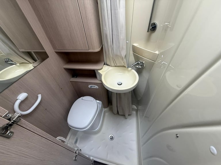 2013 Fiat DUCATO BURSTNER BREVIO t600 3 BERTH MOTORHOME UNDER 6M