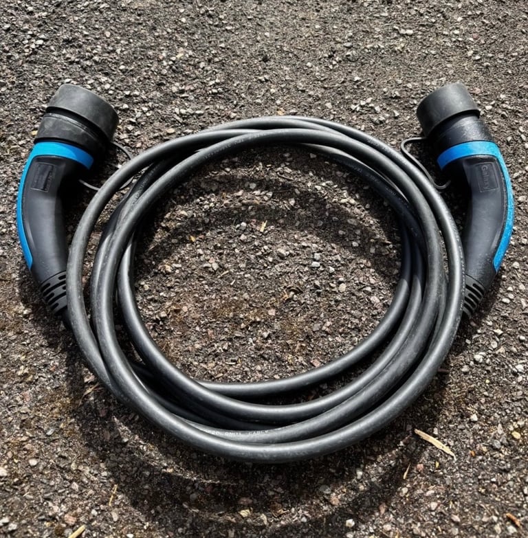 Type 2 electric car charging cable