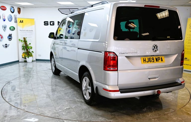 2019 Volkswagen Transporter 2.0 TDI BMT 150 Highline Kombi Van DSG WINDOW VAN DIESEL Automatic