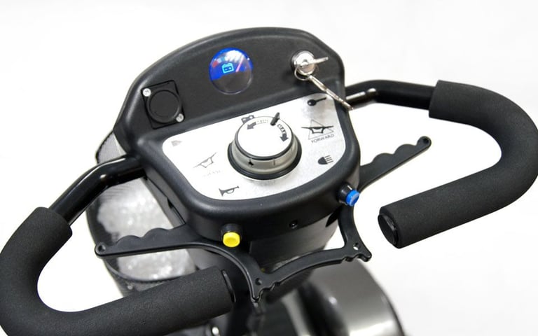2022 Sapphire 2 Heavy Duty Portable Mobility Scooter   