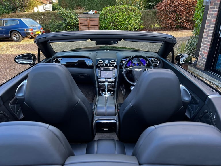 BENTLEY CONTINENTAL GTC 6.0 W12 AUTO 4WD 