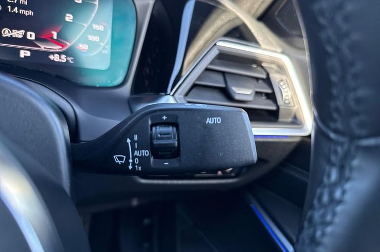 2019 BMW 3 Series 2.0 330i M Sport Saloon 4dr Petrol Auto Euro 6 (s/s) (258 ps) Automatic Saloon ...