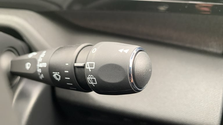 2025 Peugeot 308 SW 1.6 12.4kWh Allure Estate 5dr Petrol Plug-in Hybrid e-EAT Euro 6 (s/s) (180 E...