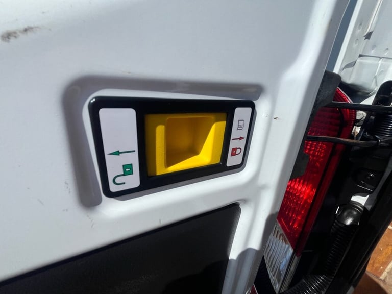 2023 72 FORD TRANSIT 2.0 350 ECOBLUE LEADER PANEL VAN 5DR DIESEL MANUAL RWD L3 H